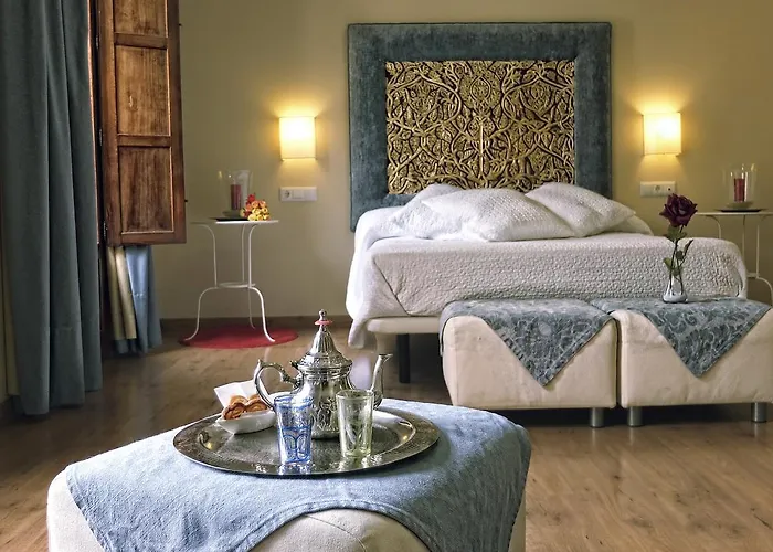 Hospederia Banos Arabes De